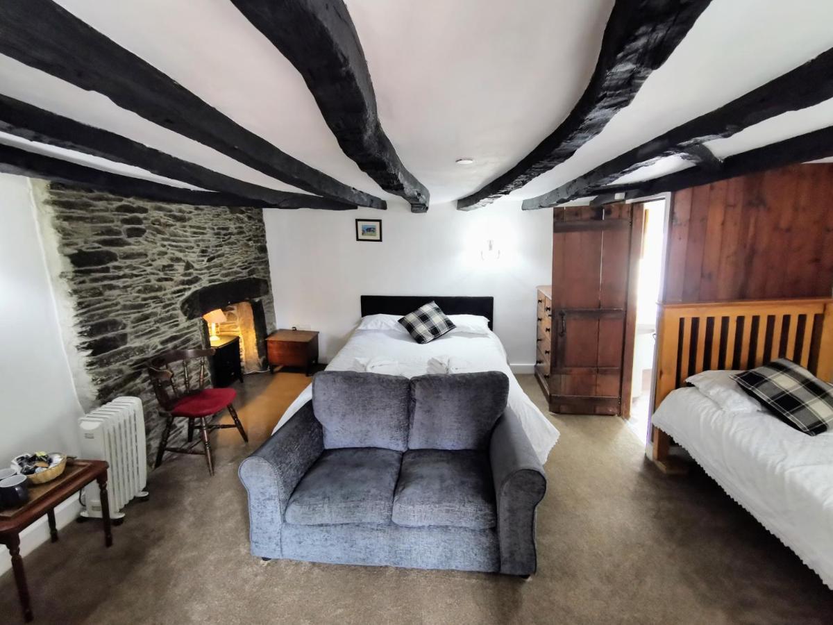 The Darlington Hotel Camelford Exterior foto